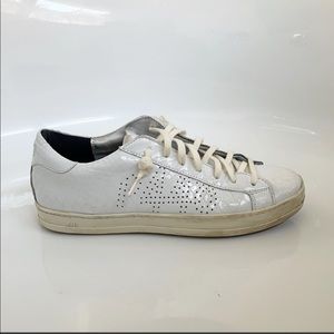 • P448 JOHN PERFORATED LEATHER SNEAKERS •